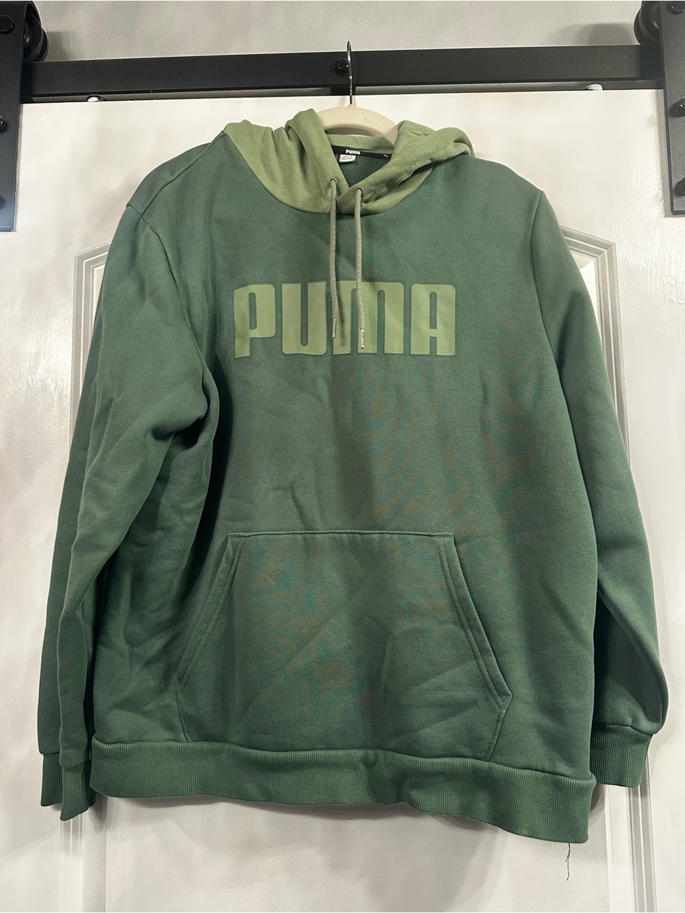 Puma Men's Two-Tone Olive Green Hoodie with Logo